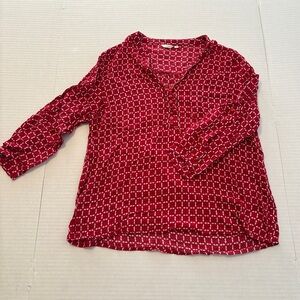 Elegant Red Checkered Women's Blouse